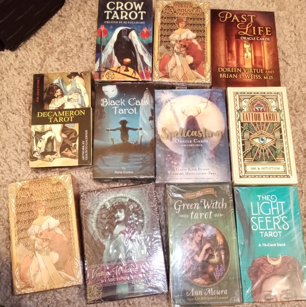 Tarot Card or Oracle